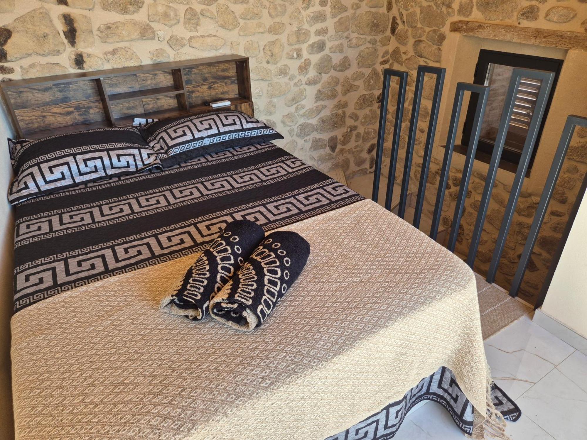 Grupo Garcia De Paredes Apartamentos Turisticos تروخيو المظهر الخارجي الصورة