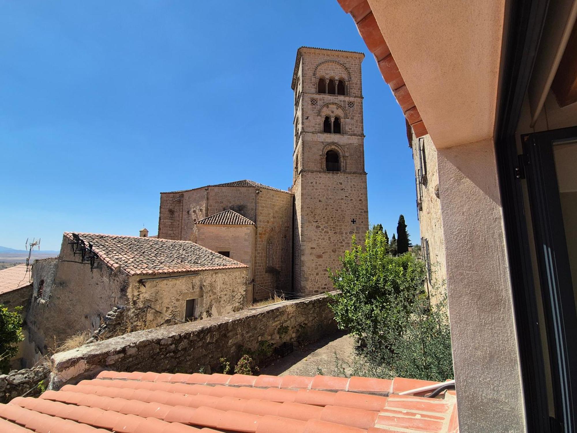 Grupo Garcia De Paredes Apartamentos Turisticos تروخيو المظهر الخارجي الصورة