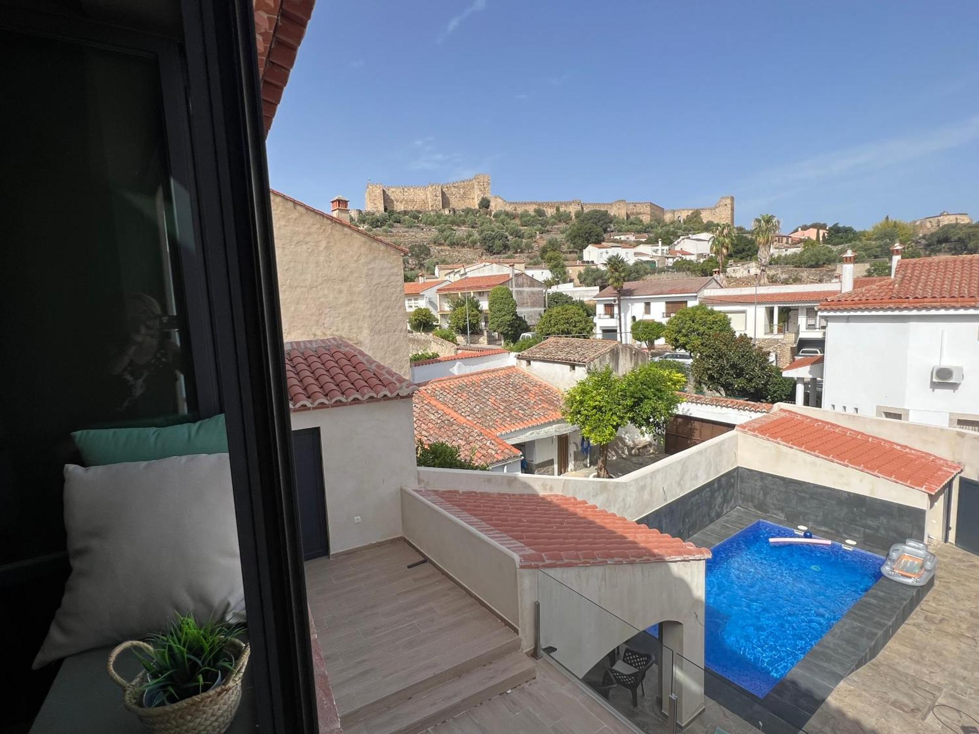 Grupo Garcia De Paredes Apartamentos Turisticos تروخيو المظهر الخارجي الصورة